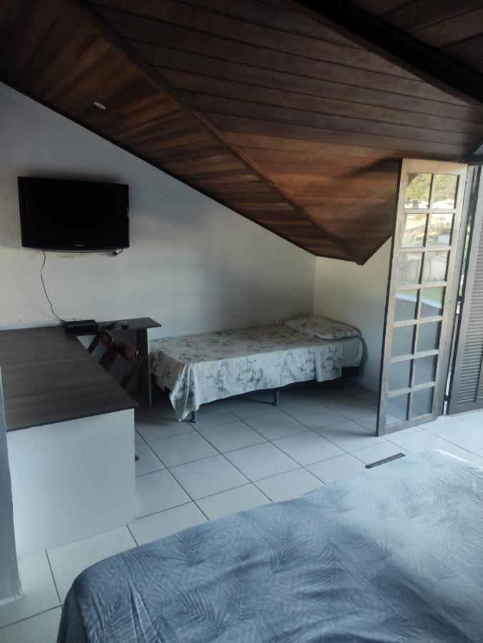Pousada Bravo House Balneario Camboriu Bagian luar foto
